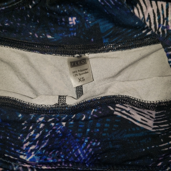 Fleo Athletic Shorts - Picture 6 of 7